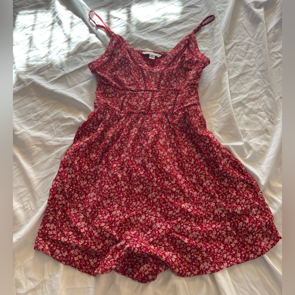 American Eagle Outfitters Red Floral Romper size XS extra small cute flirty